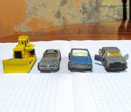 CARRITOS DE METAL DE DIVERSAS MARCAS Y MODELOS. LOTE 2