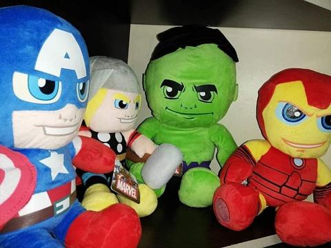 Peluches de Los Avengers Marvel Original