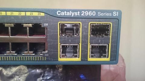 Switch Cisco Catalyst 2960 Si