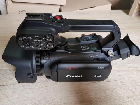 Filmadora Canon Xa30 Full Hd Profesional, Infarrojo Con Wifi usada con garantia