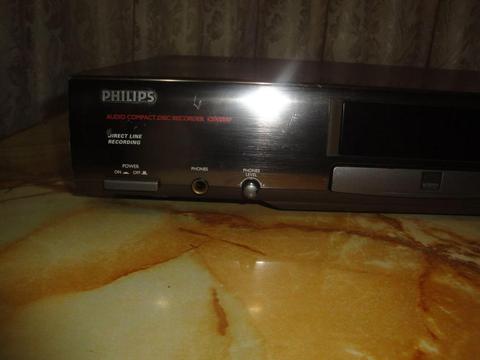 Compactera Philips CDR880