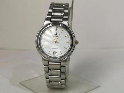 reloj de pulsera Bulova cuarzo unisex (usado)