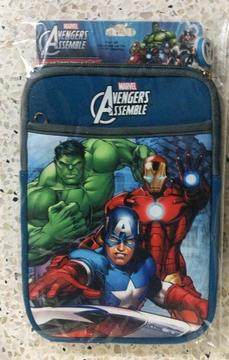 Funda Universal para Tablets Avengers