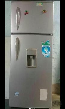 Vendo Refrigeradora Marca [indurama]