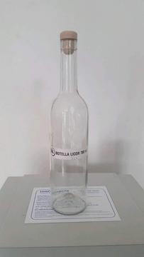 Botella 700 Ml Pico Baroza
