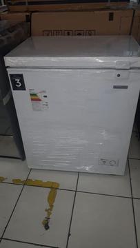 Congelador Electrolux EFC15A2HPWB de 150 litros - Blanco
