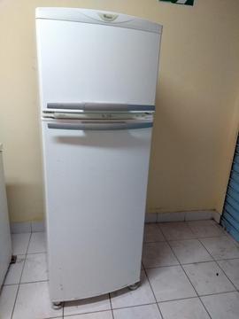 Refrigeradora Whirlpool No Frost Grande