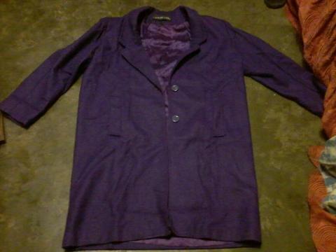 Vendo Abrigo Morado Talla Xl