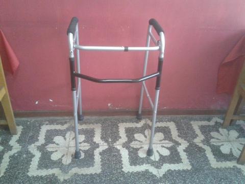 Andador Plegable para Adulto de Metalfi