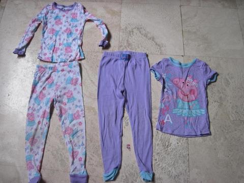 Pijamas de Peppa Talla 24 meses 4 piezas S/ 6 soles