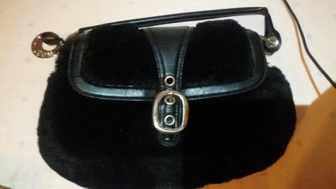 Cartera Negra Mango