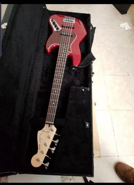 bajo Fender Jazz Bass V ( Rematoo)