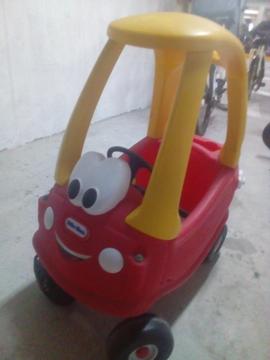 Carro Cozy Coupe Little Tikes