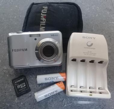 Cámara Fujifilm Finepix Av150