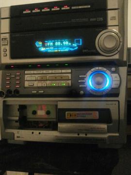 Aiwa Z-l800 de 5600 W. Pesado, No Sony