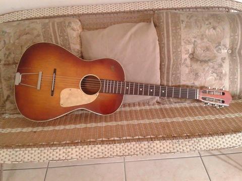 Guitarra Parlor Vintage Hofner 522