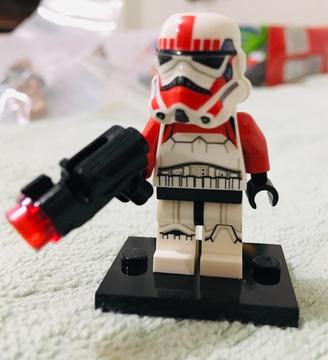 Star Wars Stormtrooper Red lego figura