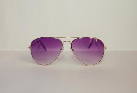 Lentes de sol estilo Aviador color Morado