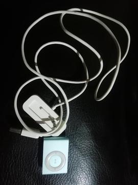 iPod 2gb con Base Cargador Original