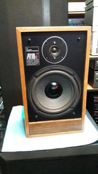 Parlantes Monitores Ar18s