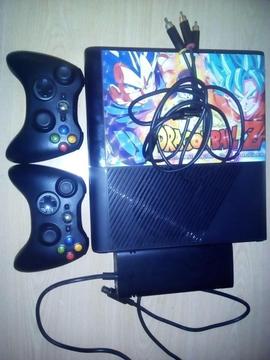 XBOX 360 en buenas condicines