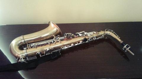 Vendo o Cambio; Saxofon E.M. Winston Boston Americano Original