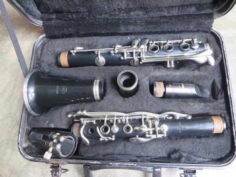 clarinete yamaha YCL 24 II