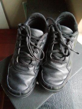 Zapatillas Adidas Niño Talla 32