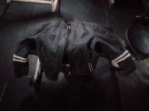Casaca de Cuero Vestir O Moto