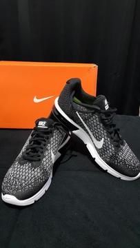 Air Max Sequent 2 Talla 42