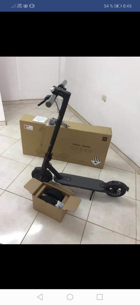 Scooter Xiaomi 365,solo Un Mes, en Caja