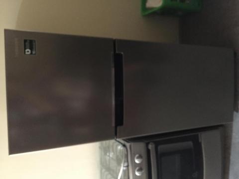 Venta Increible de Refrigerador SAMSUNG RT22FARADSP - Casi Nuevo, buen estado