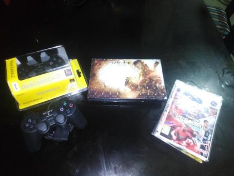 Vendo Play Station 2 con 2 Mandos Nuevos