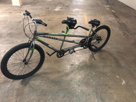 Bicicleta doble tandem Monark