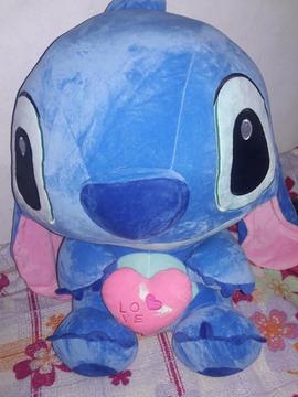 Se Vende Peluche Stich con Dos Globos