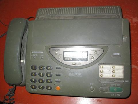 TELEFAX PANASONIC KX F700