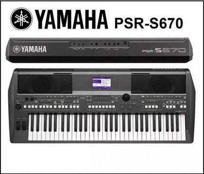 PIANO YAMAHA PSR- S 670