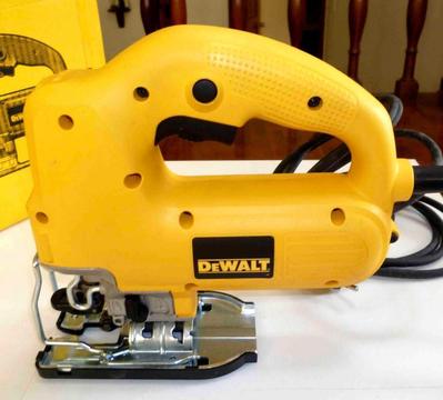 VENDO CALADORA PROFESIONAL DewALT SIN USO