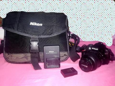 Vendo Nikon D3200 Exelente Estado 10