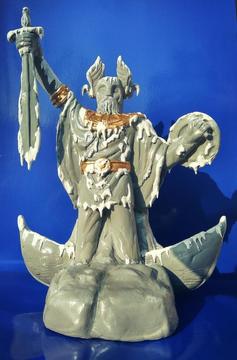 Myth Cloth Odin Escultura