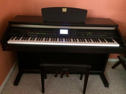 Piano digital Yamaha clavinova cvp401