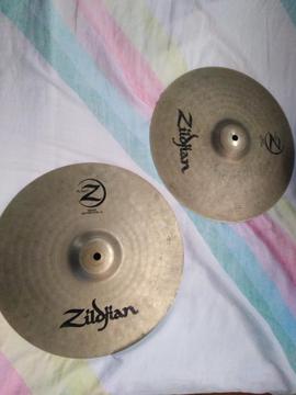 Platillos Hit Hat Zildjian 14..... 9/10