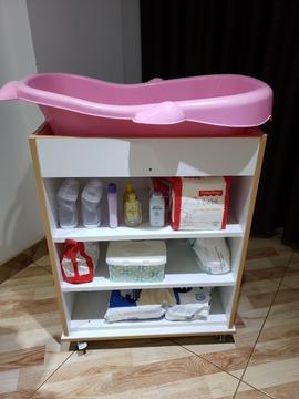 Mueble Y Bañera de Bebe