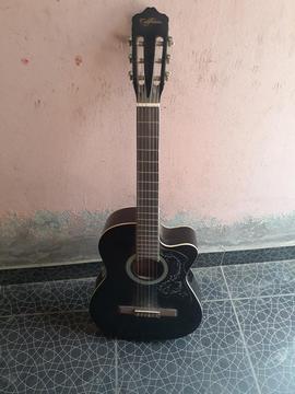 Guitarra Acústica - 120 Soles