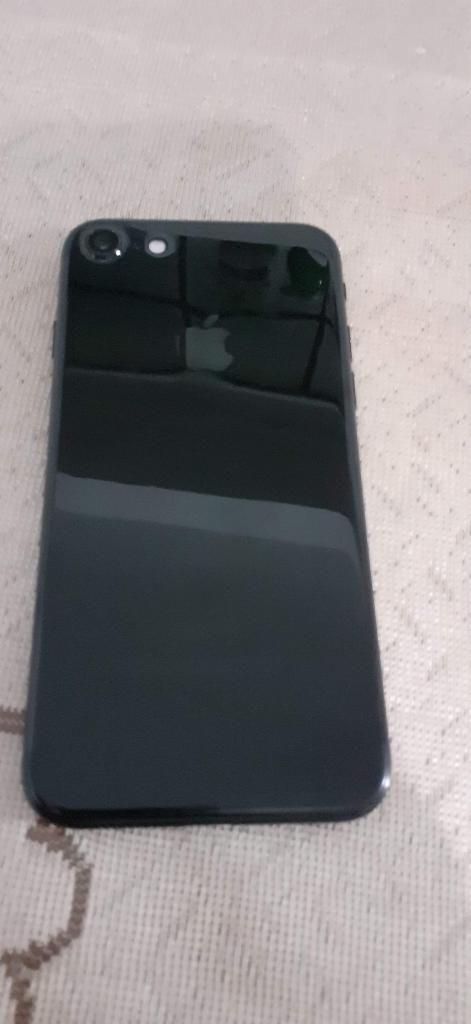 Vendo iPhone 7 black