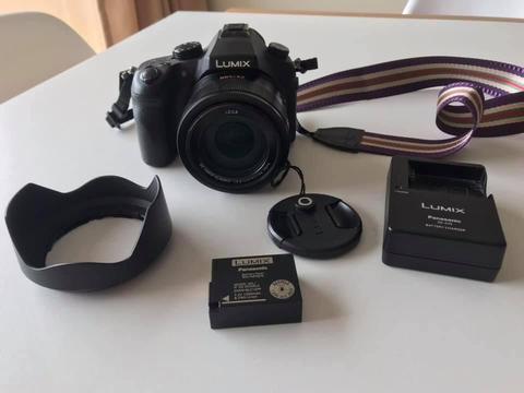 Camara Panasonic Lumix FZ1000 4K