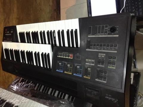Organo Yamaha Electone Me 35