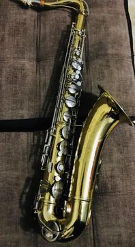 Saxo Tenor Conn 16M Saxofon