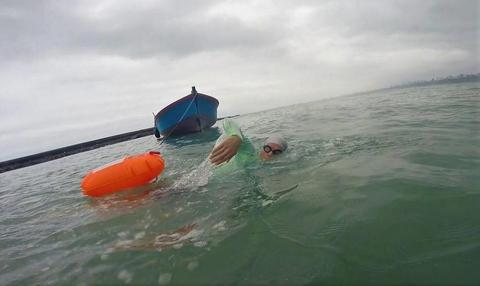 Aprende a nadar mar adentro y Surfea las mejores olas de