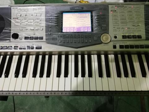 Vendo Un Teclado Psr 2000 Cualquier